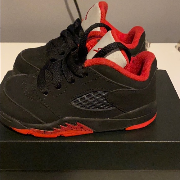 Jordan 5 Retro - Picture 2 of 3